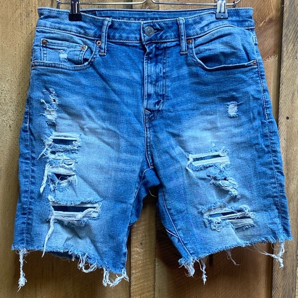 American Eagle AirFlex Distressed Denim Shorts Men’s Size 30 Raw Hem Stretch - Picture 1 of 9
